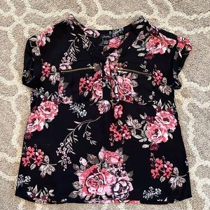 Black/Pink Floral Top Size M